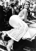 photo by Rino Barillari claudia schiffer 94.jpg