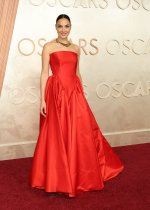 39c870f64475-gettyimages-2202917360.jpg