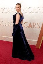 scarlett-johansson-attends-the-97th-annual-oscars-at-dolby-news-photo-1740959671.jpeg