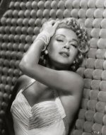 Lana Turner 4.jpg