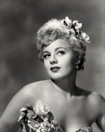 210762266_shelley_winters_03_gippo_122_392lo.jpg