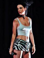 Katy_Perry_and_Rebecca_Black_Concert_2.jpg