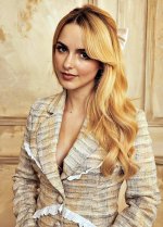 Mckenna Grace 2.jpg