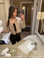 SELF (8598).jpg