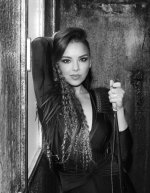 Chenoa_LLDT_4399-1.jpg