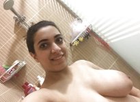Arabe desnuda (4).jpg