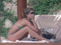 Jennifer-Aniston-Feet-1826727.jpg