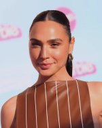 the.galgadot__2025-03-15T142716.000Z_6.jpg