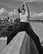 cindycrawford__2025-03-30T173500.000Z_4.jpg