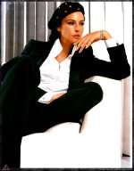 black_ed163@monica_bellucci-gvo1000.jpg