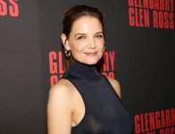 katie-holmes-vestido-negro-transparencias-67eb9967648c1.jpg