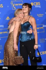 stacy-haiduk-und-sophia-tatum-kommen-bei-den-annual-daytime-emmy-awards-49-an-die-am-24-juni-2...jpg