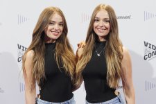 twin.jpg