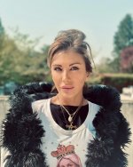 sabrinasalernofficial__2025-04-06T130009.000Z_6.jpg