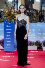 Elena Rivera_Perdiendo el juicio_atresplayer_Alfombra Roja_Festival de Málaga (3).jpg