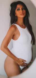 María Morán embarazada 1.jpg