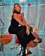 Gisele_Bundchen_Launch_the_brand_s_Summer_24_campaign_Dream_On_at_a_dinner_in_S__o_Paulo_08-07...jpg