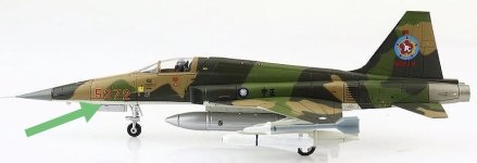 Grumman-F-5N-Tiger-II-5272,-46th-Aggressor-Squadron,-ROCAF,-1_72,-Hobby-Master-i63577_edit_561...jpg