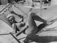 13770071_42879919_irish-mccalla-10.jpg