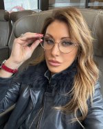 sabrinasalernofficial__2025-04-17T161347.000Z_5.jpg