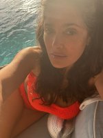 salmahayek__2025-04-20T153211.000Z_1.jpg