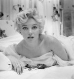 Marilyn Monroe photographed by Cecil Beaton at the Ambassador Hotel in New York, February 1956.jpg