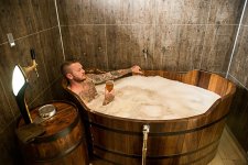 bjorbodin-spa-arskogssandur-islandia.jpg