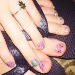 Miley-Cyrus-Feet-1901656.jpg