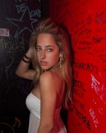 Ariann (3).jpg