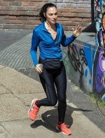Gal_Gadot_filming_scene_for_her_upcoming_thriller_film__Runner__in_London_04-30-2025__7_.jpg