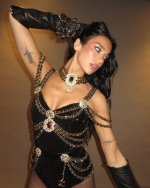 dualipa_newsfr__2025-05-02T180148.000Z.jpg