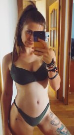 Becky 08.jpg