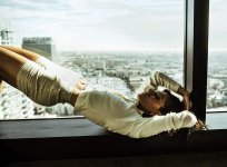 Sarah Shahi 2.jpg