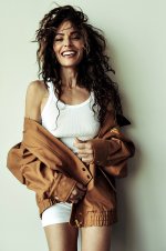 Sarah Shahi 5.jpg