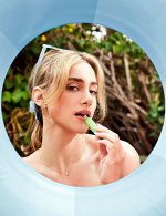 Lili Reinhart 2.jpg