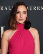 the.galgadot__2025-05-06T091728.000Z_7.jpg