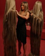 jenniferaniston__2025-05-17T151253.000Z_1.jpg