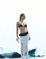 hbe-cover-elsa-pataky-06-038-c2101-r2169253-682376784c092.jpg
