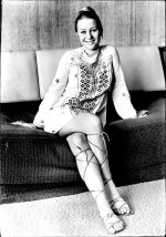 Helen-Mirren-Feet-6256539.jpg
