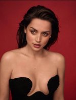Ana-de-Armas-escote-sexy-espectacular-2.jpg