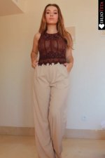 10-59-40-Carlota-Boza-transparencias-TikTok-03-min-683x1024.jpg