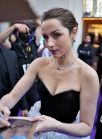 Ana de Armas 9.jpg