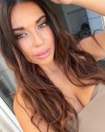 sarahsantaolalla_1748863801134.jpg