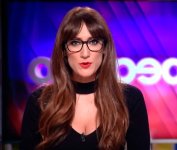 Ana-Morgade-presentando-Zapeando.jpg