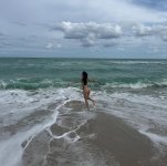 yo solo recojo el dinero y después me voy (1).jpg