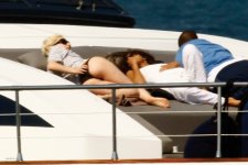 Lady-Gaga-Feet-352577.jpg