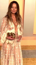 Olivia Wilde - vlcsnap-2025-06-04-21h58m00s023 (4).jpg