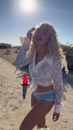 sabrina (13).jpg