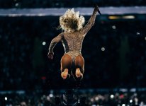 Beyoncé-Feet-2358565.jpg