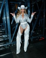 beyonce__2025-06-12T223342.000Z_3.jpg